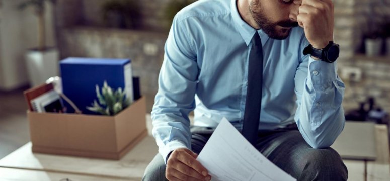¿Un peso de deuda te ata de por vida? La verdad sobre la cláusula de vencimiento anticipado en tu contrato de tiempo compartido